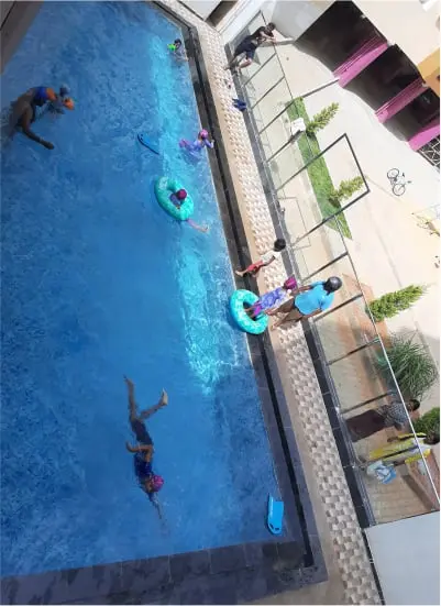 Guesture Stays Pool
